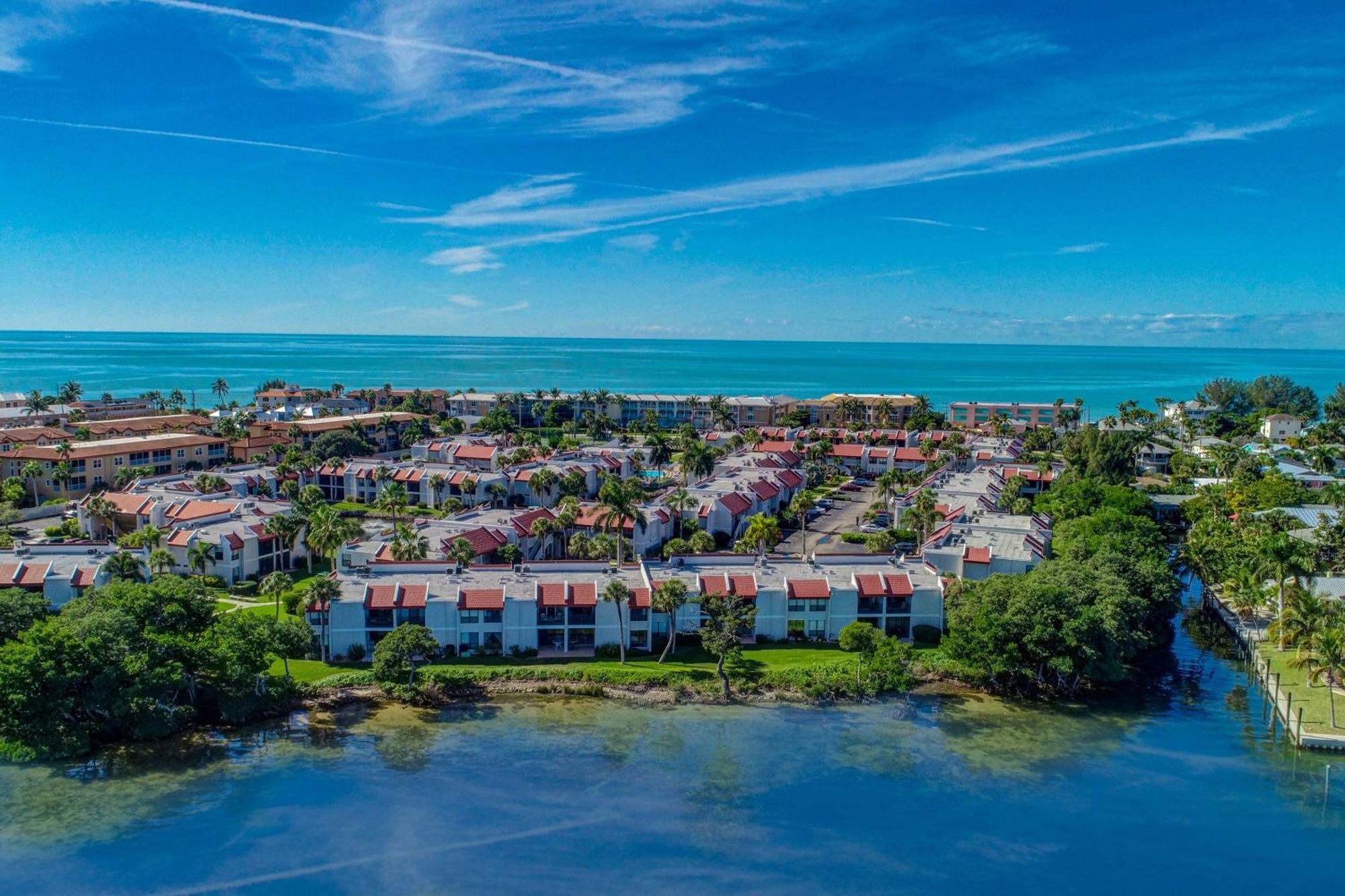 Anna Maria Island Runaway Tropical Escape برادنتون بيتش المظهر الخارجي الصورة